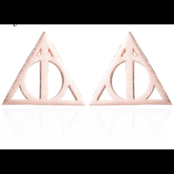 🔴 5/$20 Harry Potter deathly hallows earrings - Picture 3 of 4